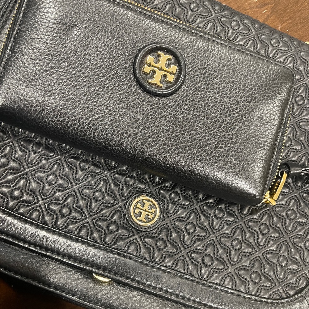Tory Burch leather bag with matching wallet